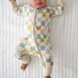 Check Mates Zippie Littles Sleepies